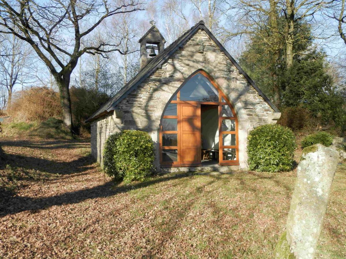 Vallee Des Ardoisieres Mael-Carhaix Exterior foto